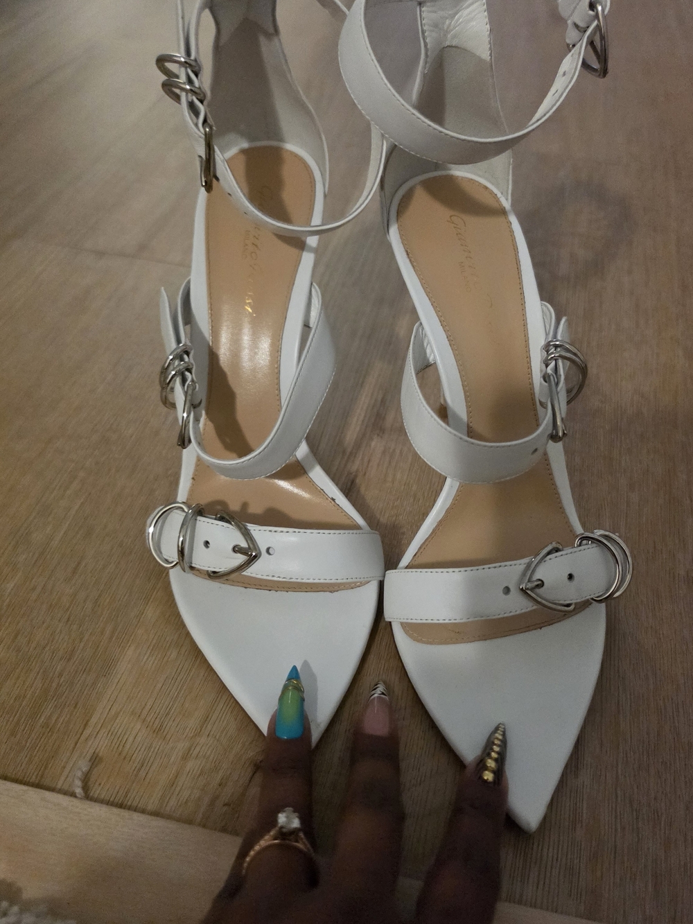 Gianvito Rossi White Pointed Buckle-Strap Stiletto Heels - Picture 3 of 7